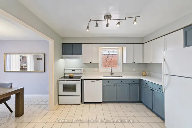 Additional image 8 of 741 Acadia Dr