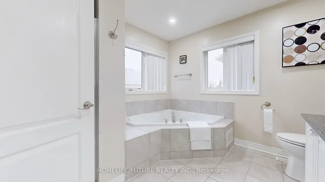 Additional image 29 of 59 Pogonia St