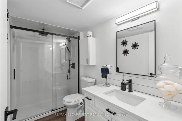 Additional image 22 of 216 A Plains Rd Unit E101