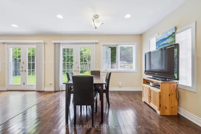 Additional image 15 of 22 Fairmeadow Ave