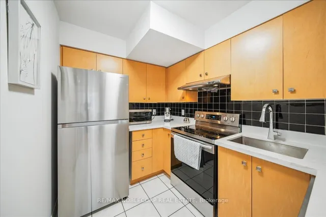 Additional image 17 of 415 Jarvis St Unit 352