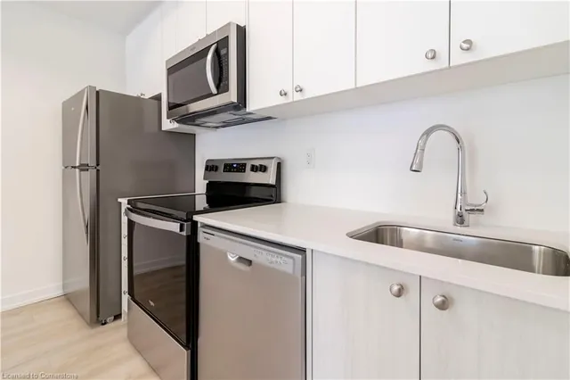 Additional image 4 of 40 Palace St Unit M11