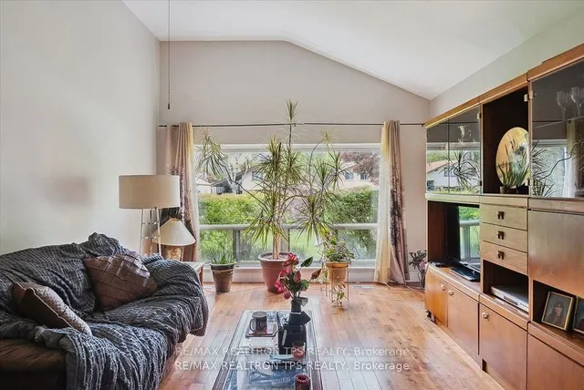 Additional image 5 of 43 Gondola Cres