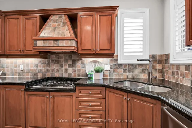 Additional image 13 of 63 Benvenuto Cres