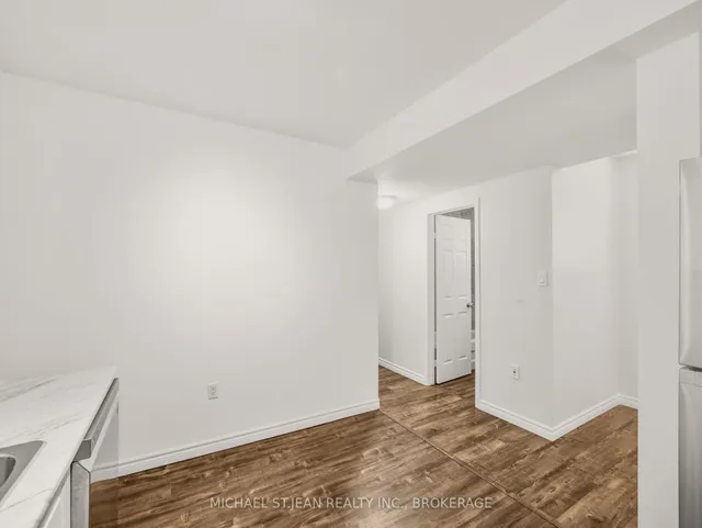 Additional image 26 of 107 Alpine Ave