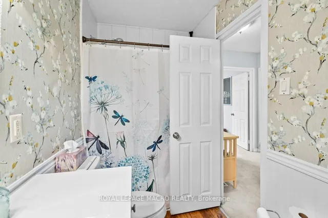 Additional image 33 of 483 Claridge Rd Unit 2