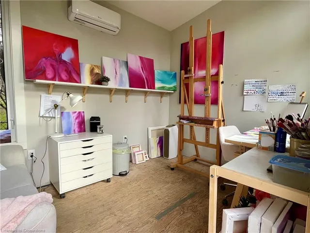 Additional image 49 of 65 Hyde Park Ave