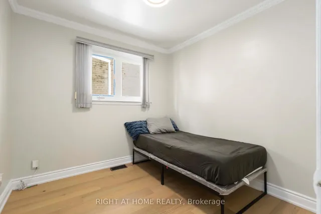 Additional image 17 of 16 Frith Rd