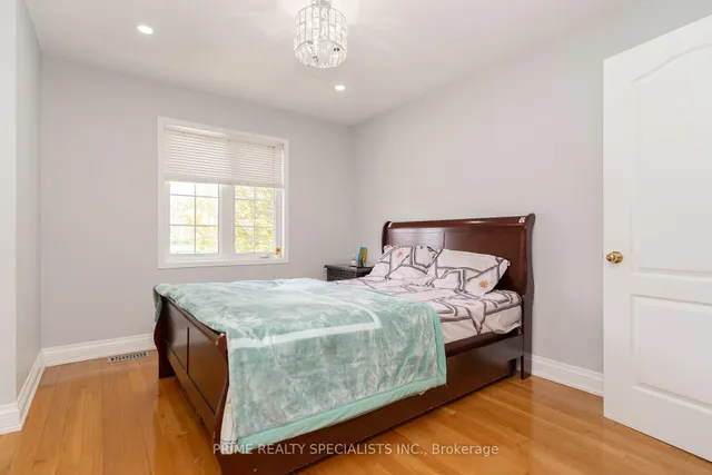 Additional image 30 of 337 Brisdale Dr