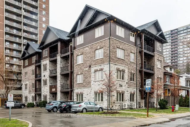 208 BOLD St Unit 102