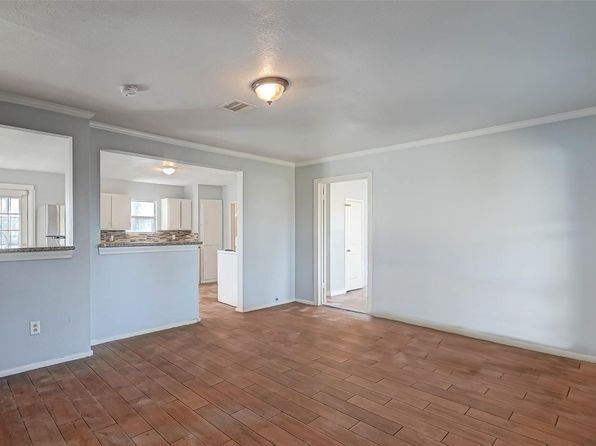 5322 Westover St, Houston, TX 77033