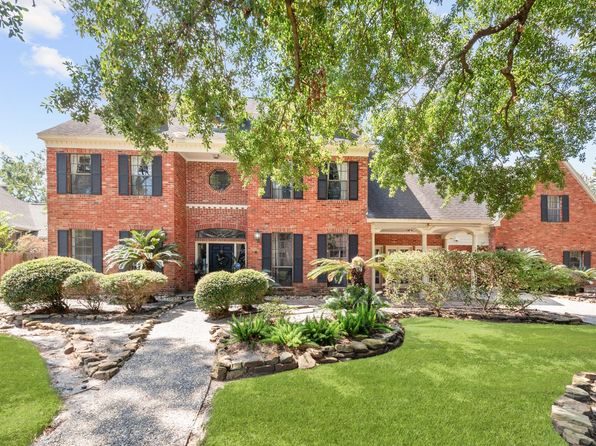 15007 Terrace Oaks Dr, Houston, TX 77068