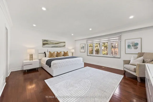 Additional image 17 of 459 The Kingsway