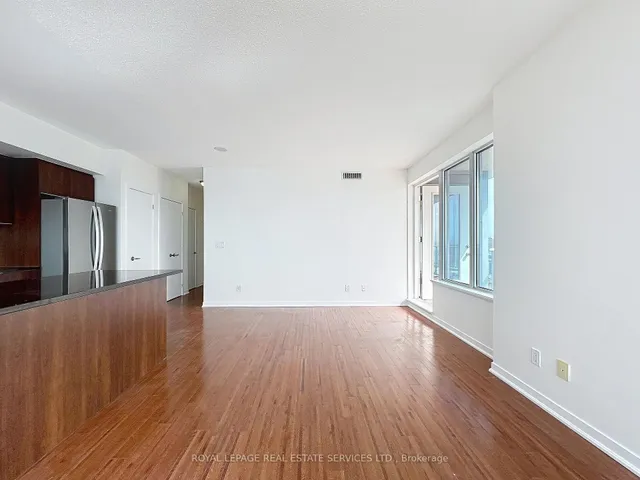 Additional image 9 of 135 East Liberty St Unit 2310