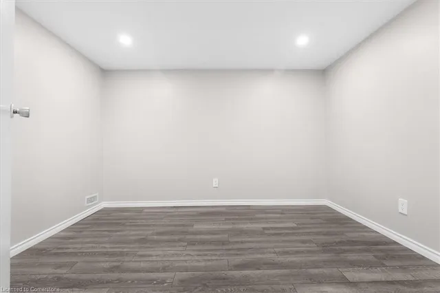 Additional image 34 of 20 Camille Crt