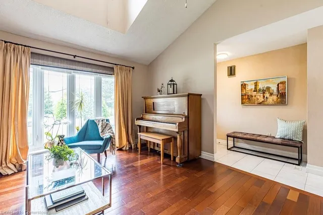 Additional image 11 of 1 Leith Crt