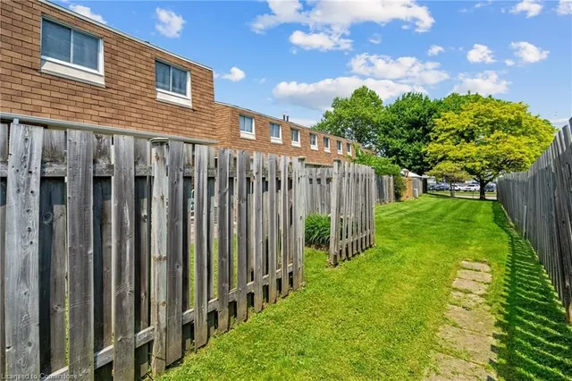 Additional image 26 of 299 Limeridge Rd Unit 20