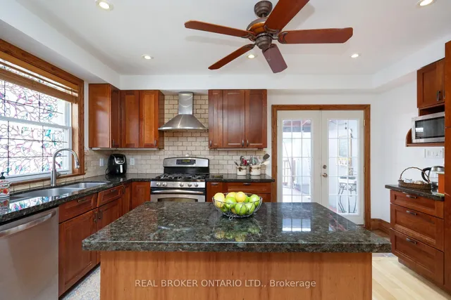 Additional image 9 of 241 Bartlett Ave