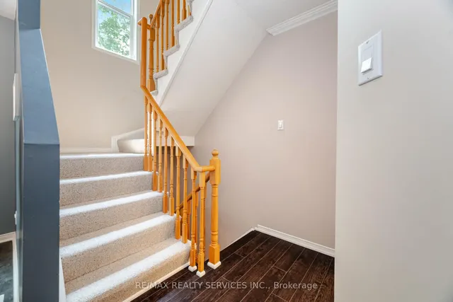 Additional image 33 of 8305 Mclaughlin Rd Unit 5