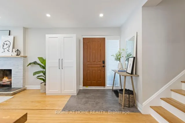 Additional image 3 of 4224 Bloor St