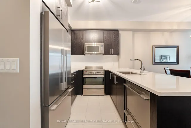 Additional image 10 of 216 Oak Park Blvd Unit 325