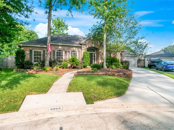 2902 Sycamore Tree Ct, Kingwood, TX 77345