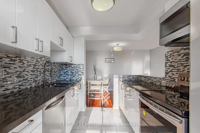 Additional image 4 of 3077 Weston Rd Unit 807