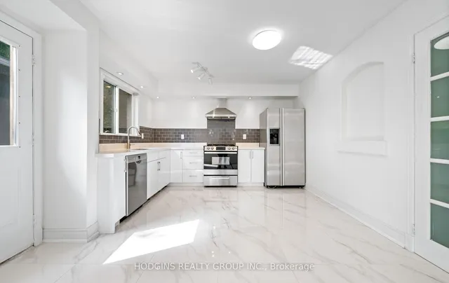 Additional image 21 of 1705 Samuelson Circ