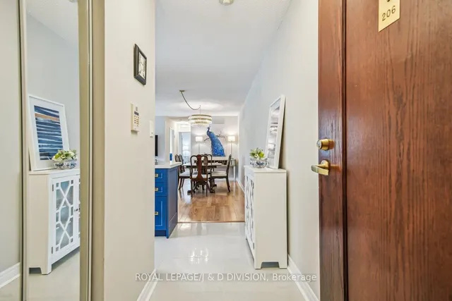 35 Merton St Unit 206