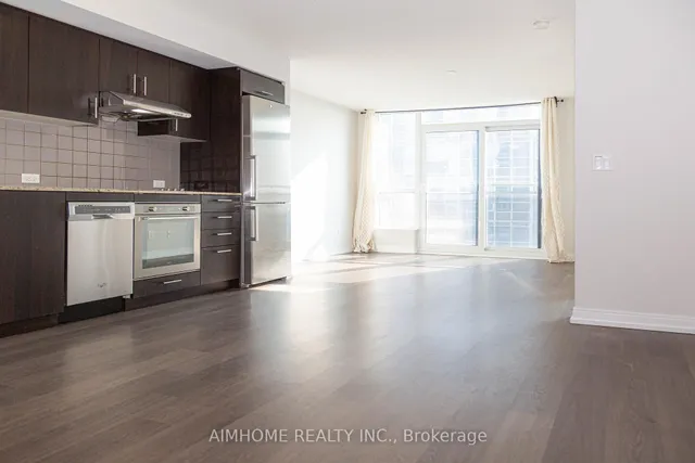 Additional image 11 of 255 Village Green Sq Unit 2004