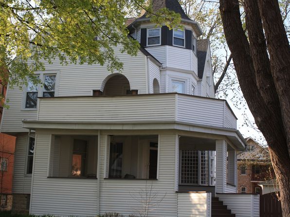 5820 W Race Ave, Chicago, IL 60644