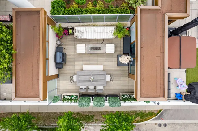 Additional image 46 of 133 Pears Ave