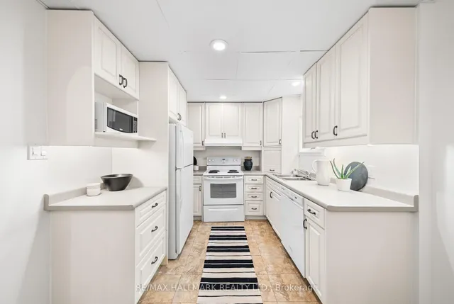 Additional image 14 of 297 Deloraine Ave