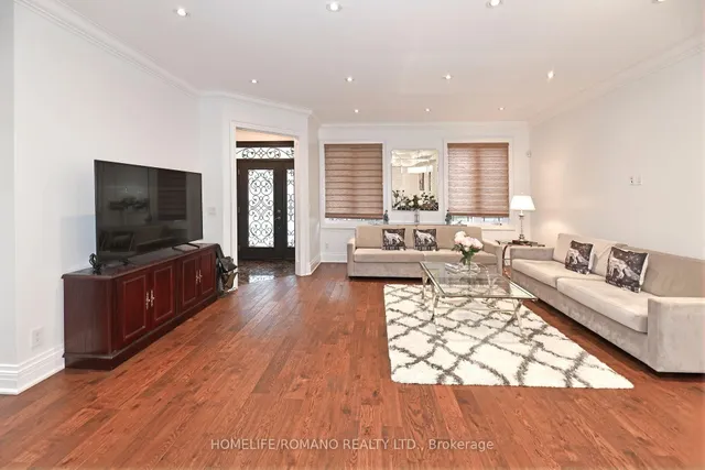 Additional image 33 of 566 Mcroberts Ave