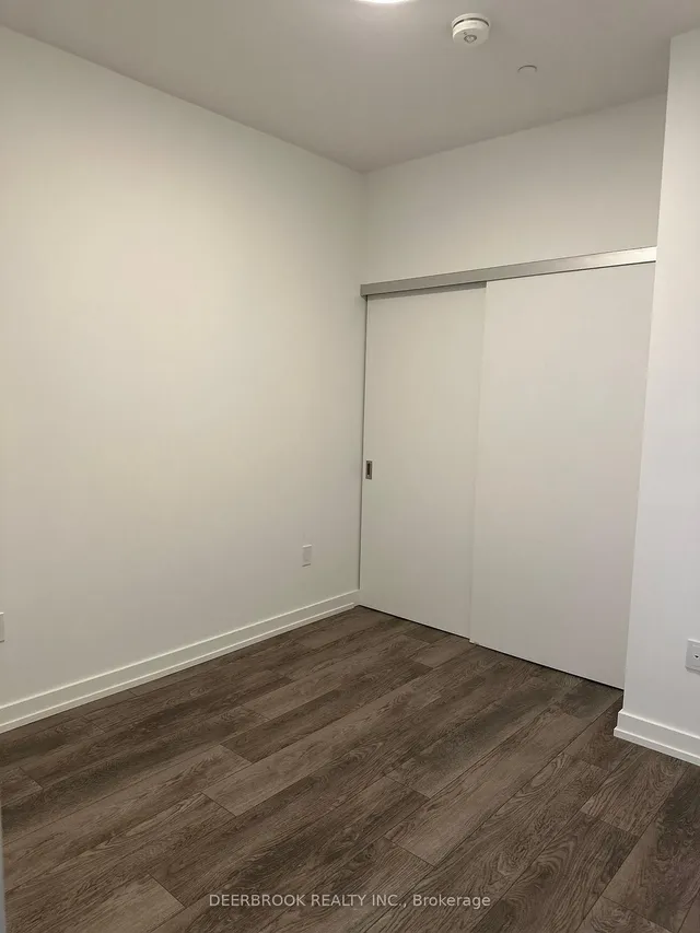 Additional image 12 of 15 Wellington St Unit 204