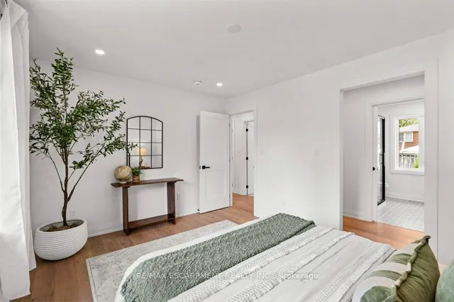 Additional image 26 of 877 Condor Dr