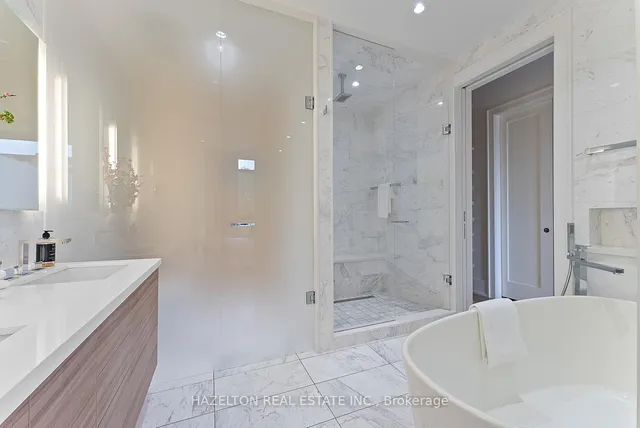 Additional image 15 of 36 Hazelton Ave Unit 4D