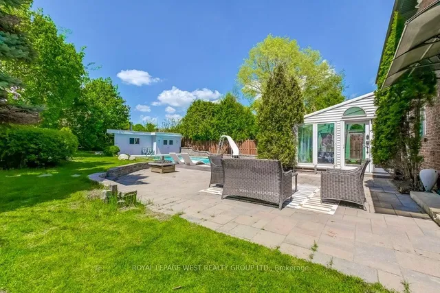 Additional image 33 of 41 Vancho Cres