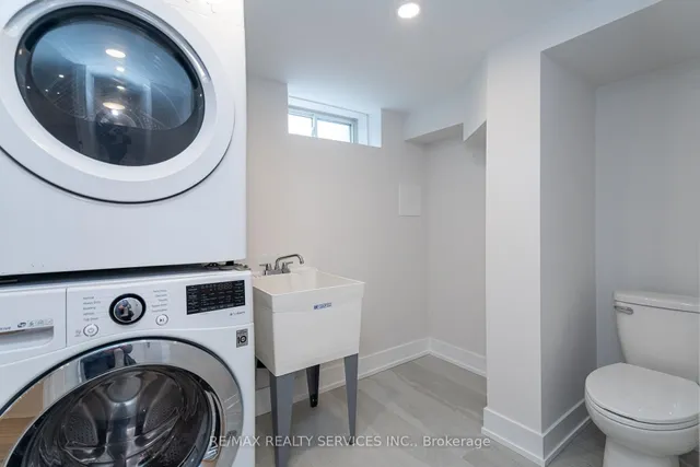 Additional image 45 of 2296 Devon Rd