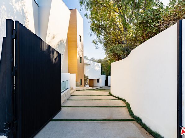 Property image for 3596 Woodhill Canyon Rd, Studio City, CA 91604