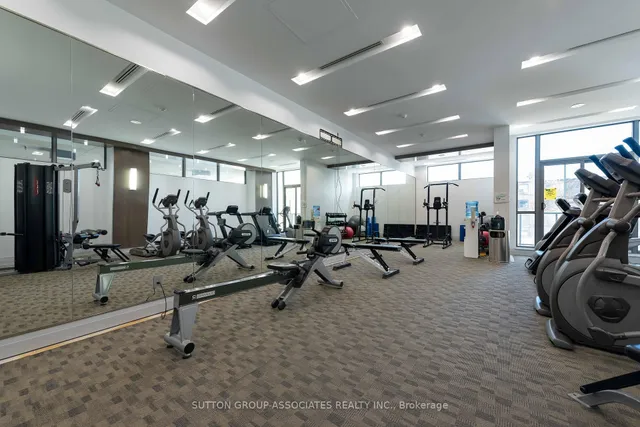 Additional image 26 of 530 St Clair Ave Unit 401