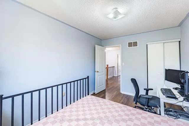 Additional image 36 of 175 Fernforest Dr