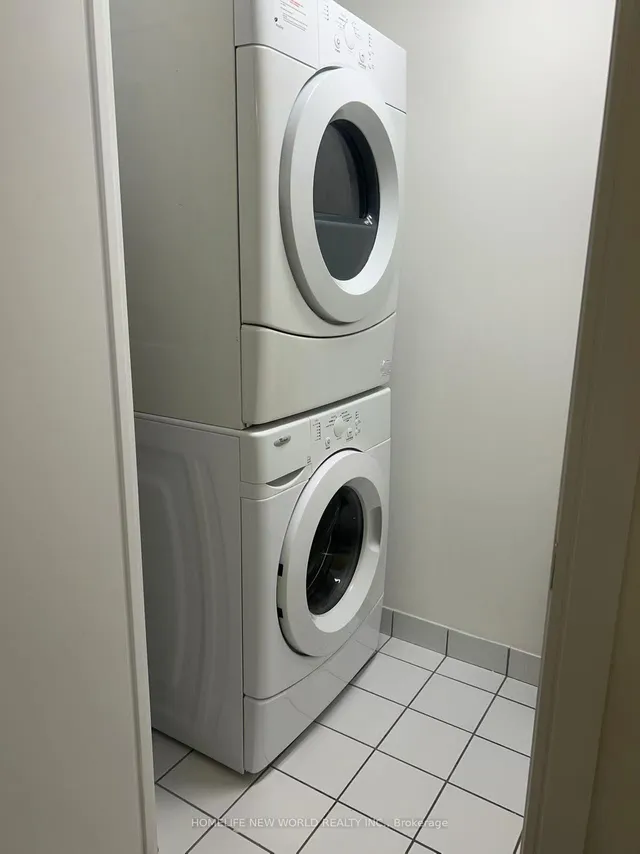 Additional image 13 of 151 Village Green Sq Unit Ph06