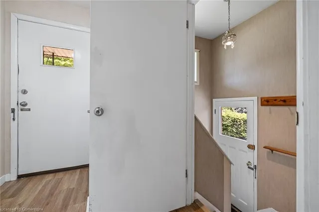 Additional image 35 of 197 Columbia Dr