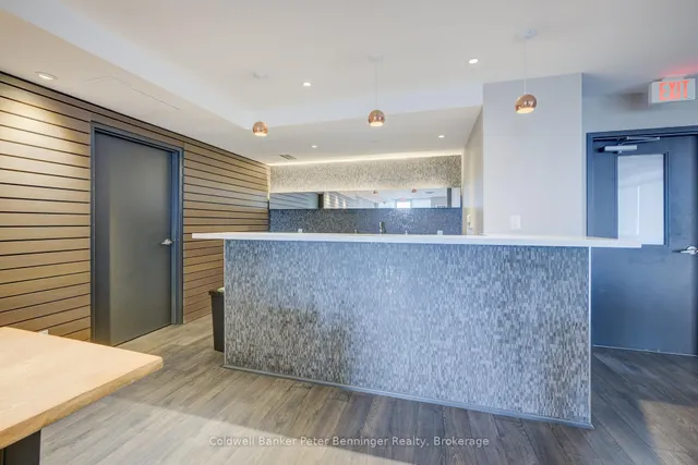 Additional image 32 of 85 Duke St Unit 703