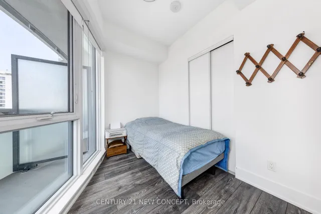 Additional image 19 of 403 Church St Unit 2205