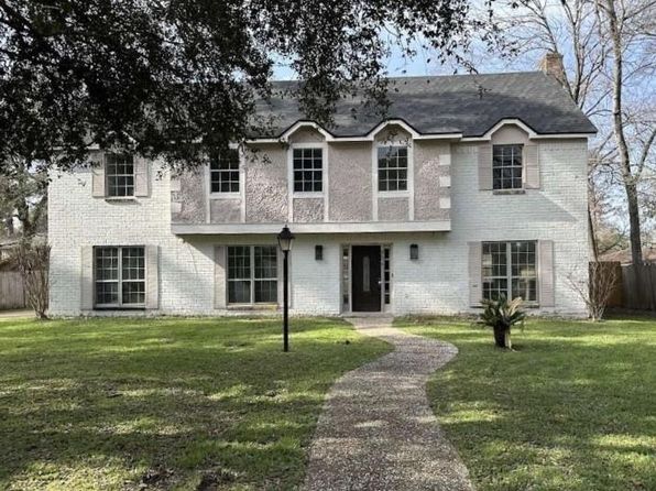 706 Redleaf Ln, Houston, TX 77090