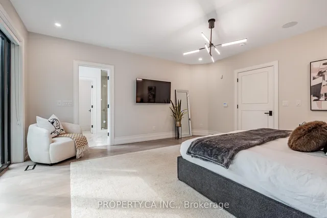 Additional image 14 of 8 Manor Haven Rd