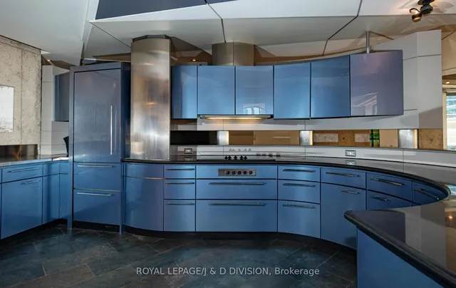 Additional image 13 of 71 Simcoe St Unit PH2601