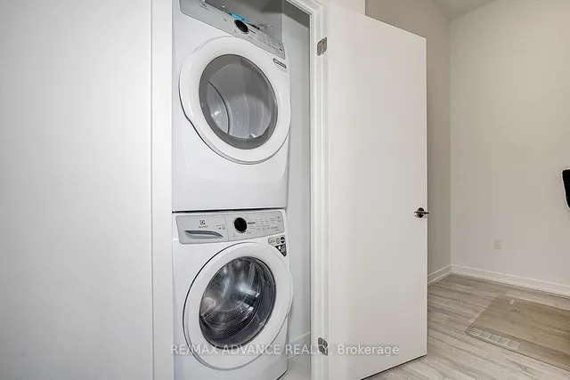 Additional image 36 of 7 Golden Lion Hts Unit N906